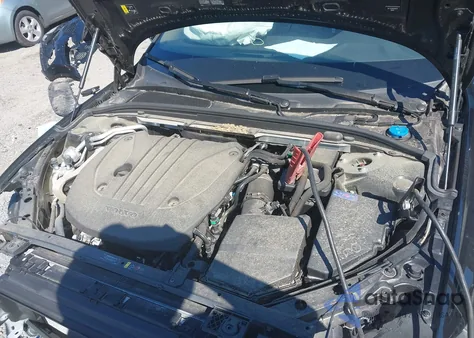 2024 Volvo S60 B5 Plus Black Edition z USA, uszkodzony, nr VIN 7JRL12TH0RG308329